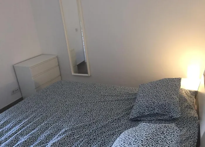 Orlando Adeje أذيخي